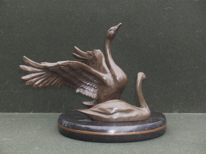 Susan Van Winkle, "Courtship", cc bronze, 9x7.25, $585