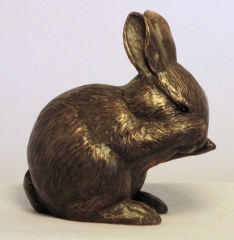 Susan Van Winkle, "Hazel", cc bronze, 4x4x3, $200