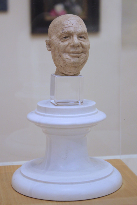 Hutt-Lee-Nikita-sculpture-5000