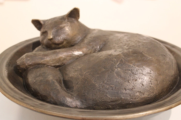 Josie Dellenbaugh, "Cat in a Bowl", Bronze, $3,200