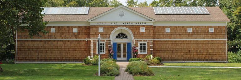 Front Veiw of Building